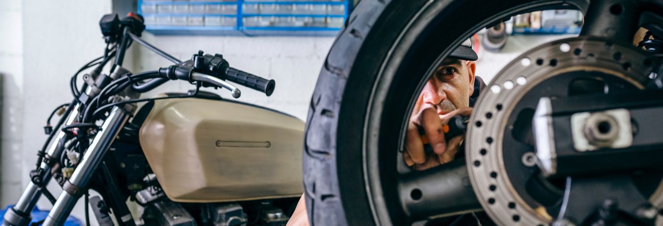 Sri Ragavendhira Two Wheeler Service Cente